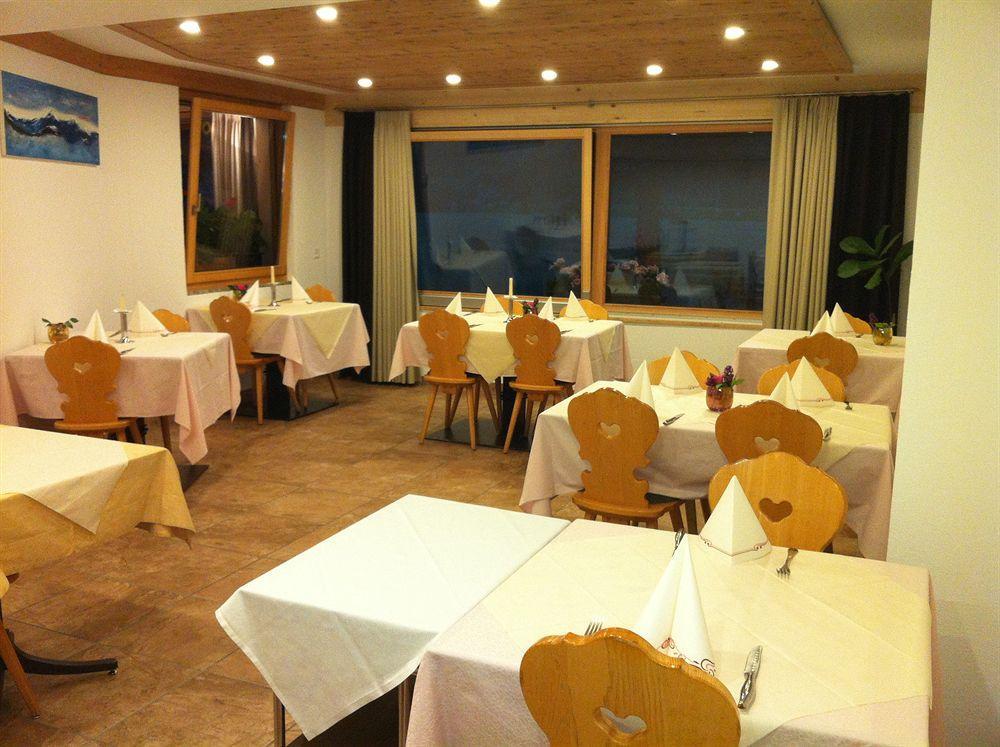 זרנץ Hotel Pizzeria Selva מראה חיצוני תמונה