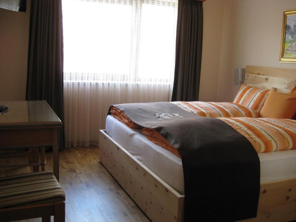זרנץ Hotel Pizzeria Selva מראה חיצוני תמונה