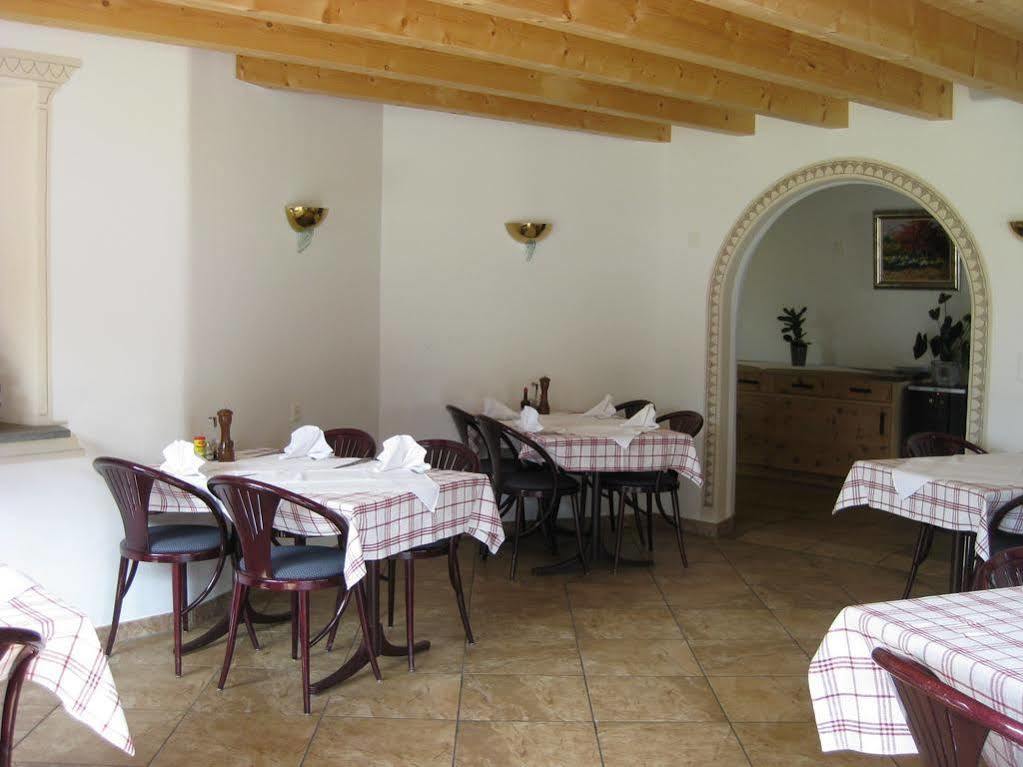 זרנץ Hotel Pizzeria Selva מראה חיצוני תמונה